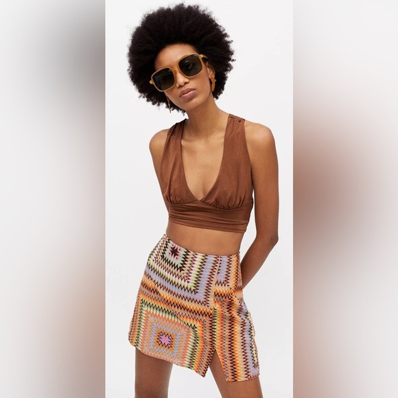 Urban Outfitters Dresses & Skirts - UO Paradise Printed Notched Mini Skirt Small